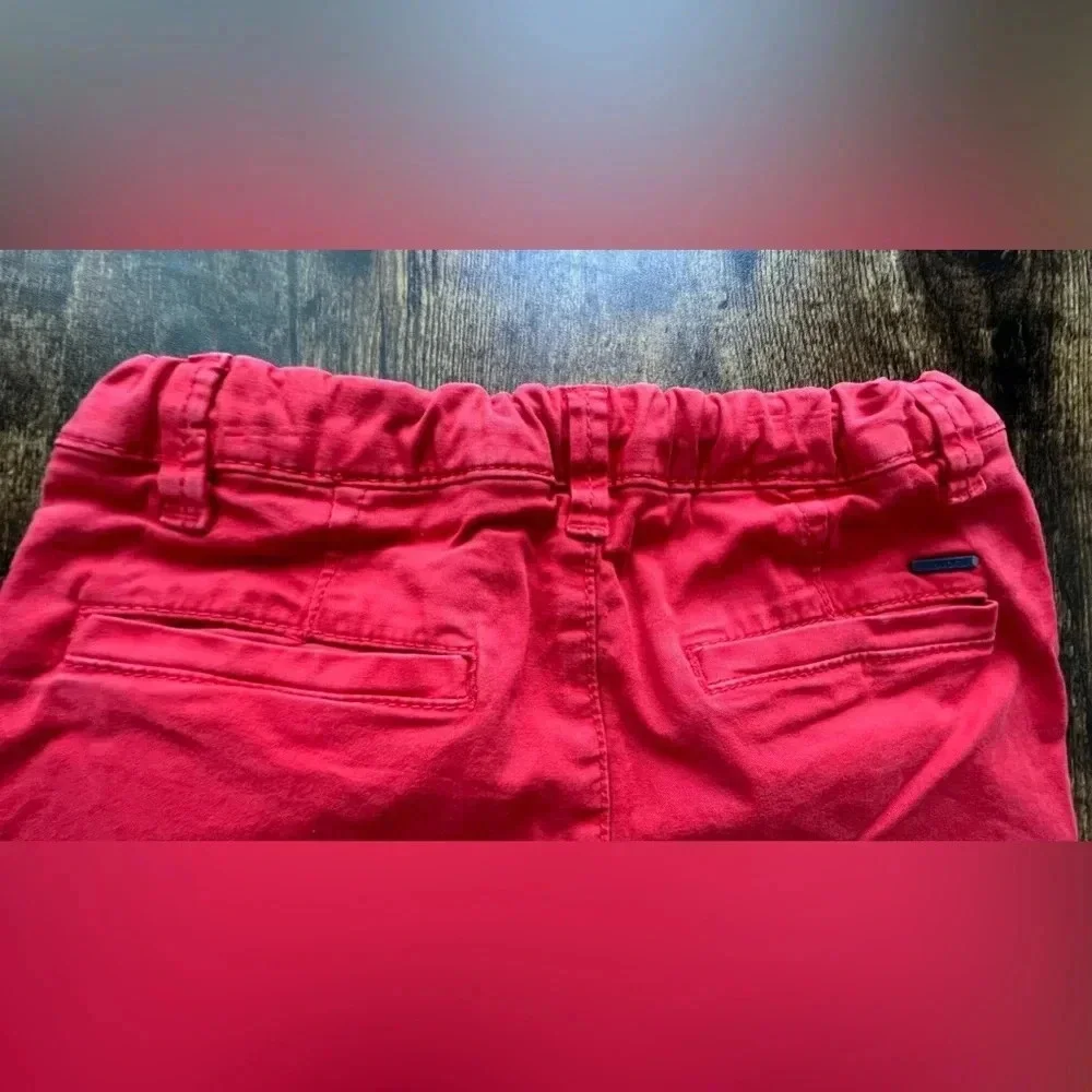 Mayoral | little boys Bermuda style chino short. Size: 5